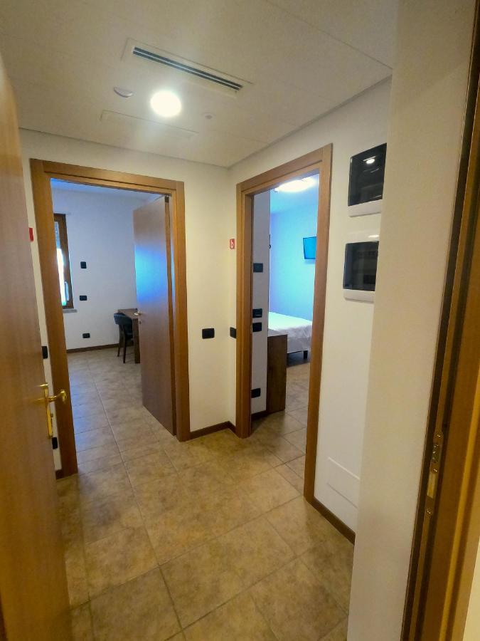 Corte Milano Rozzano Exterior foto